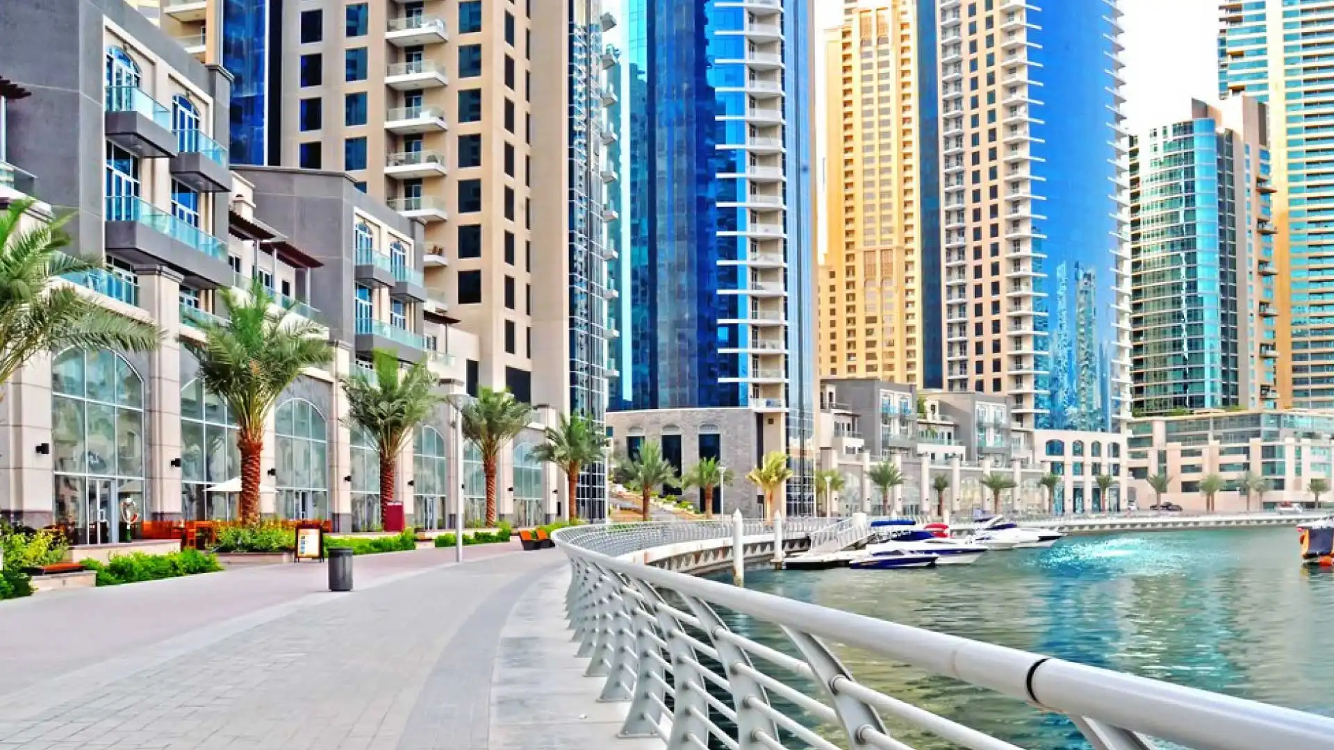 Tips for Choosing the Perfect Marina Home: Location, Views & Design